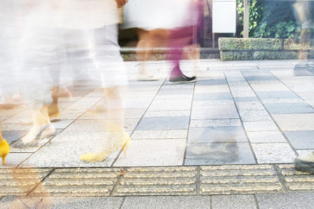 あなたもやっているかも「太る歩き方」